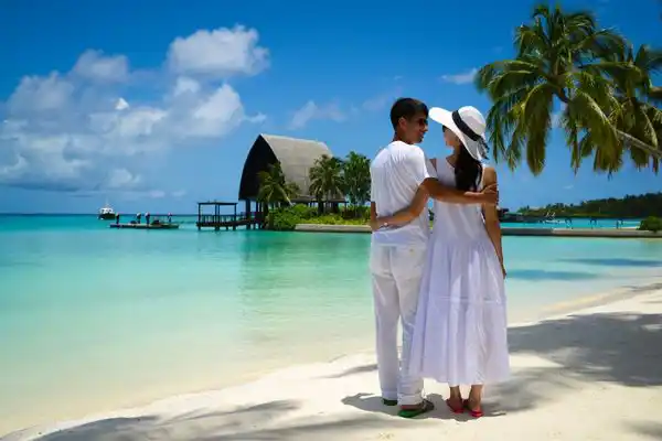 Maldives-Honeymoon-Package-img