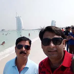 Roaming routes recent trippers In front of Dubai Burj Al Arab