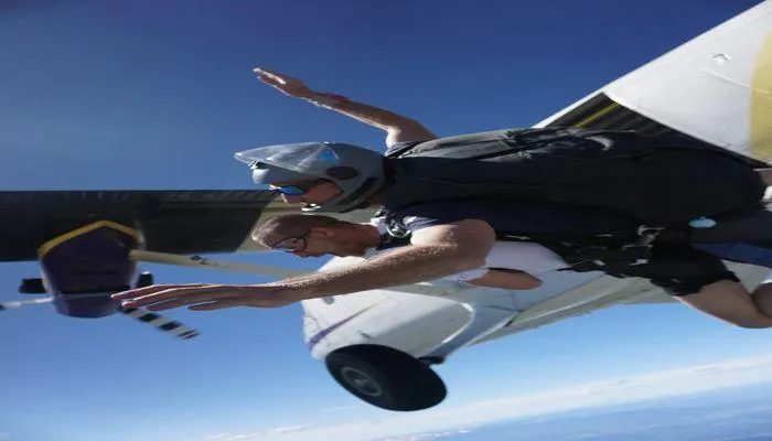 guy enjoying skydiving in Dubai