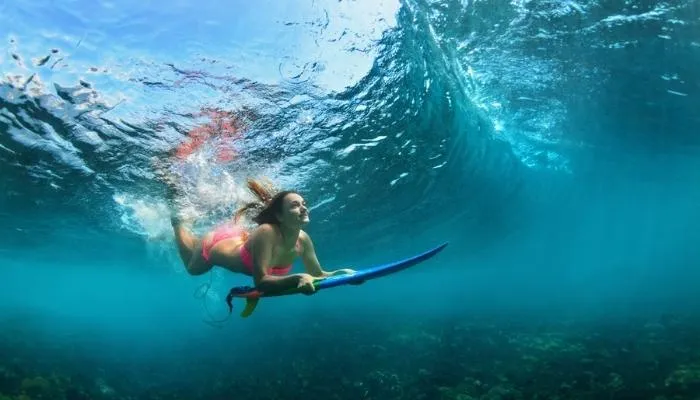 Surfing on cruise