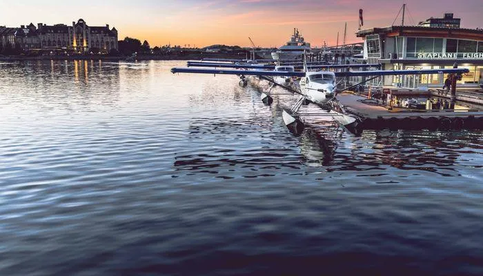 Enjoy Seaplane flight in Dubai