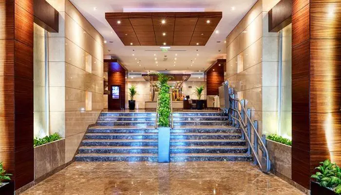 Majestic City Retreat Hotel - 4 Star Hotel in Dubai