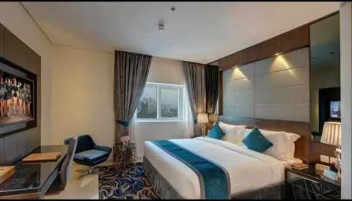 Rooms available in 4 Star Hotels in Dubai