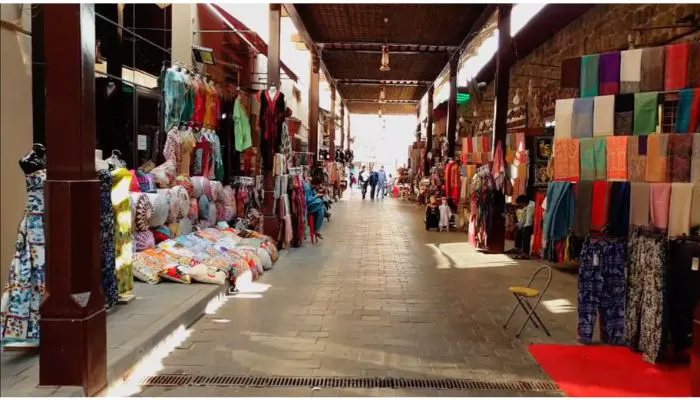 Textile Shops in Meena Bazaar Dubai