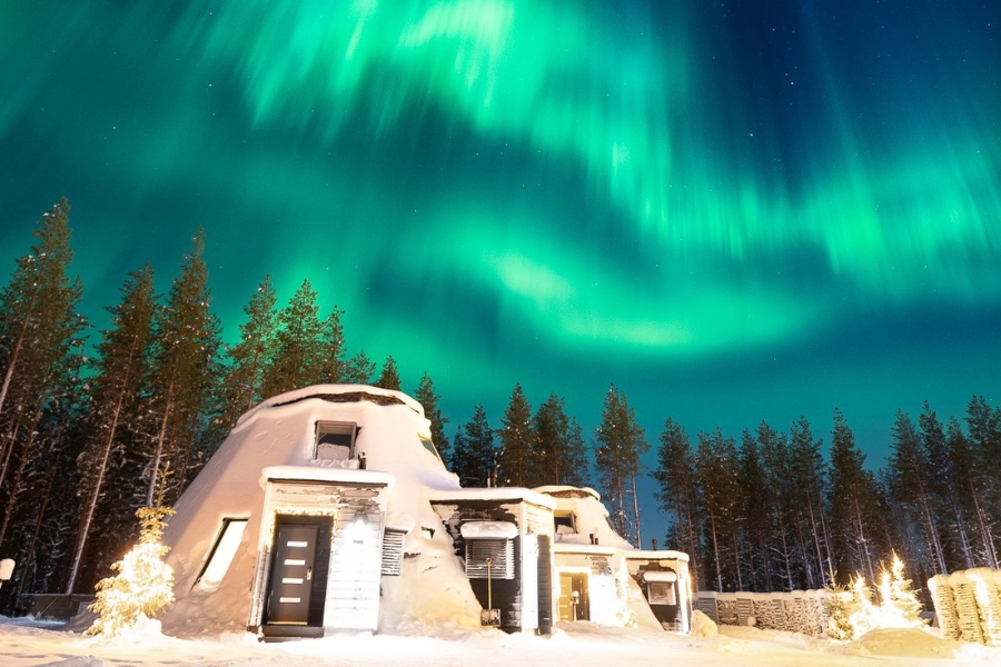 Finland Tour Package - Glass Resort