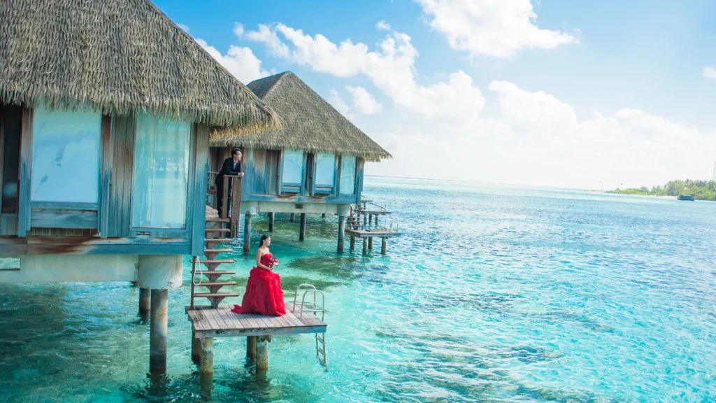 Choose the Right Season & Track Deals for Maldives Honeymoon Packages