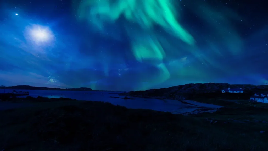 Northern Lights Without Light Pollution